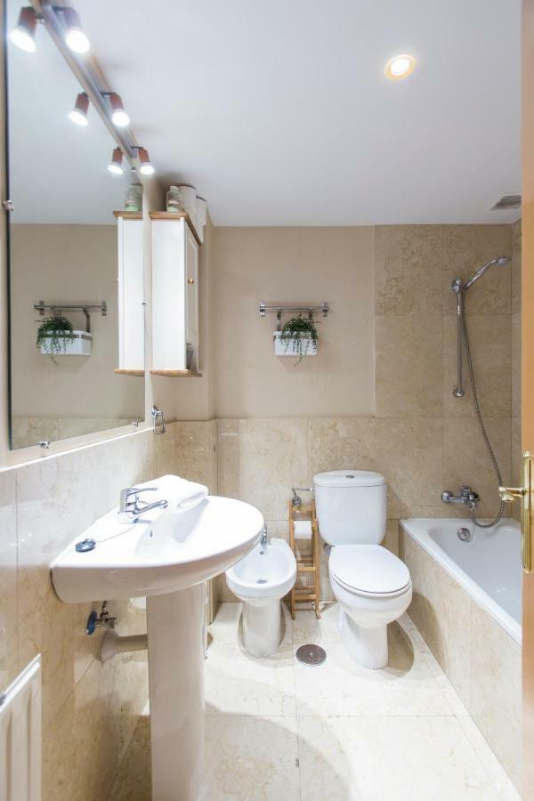 Homelike Plaza Mayor Madrid Ngoại thất bức ảnh